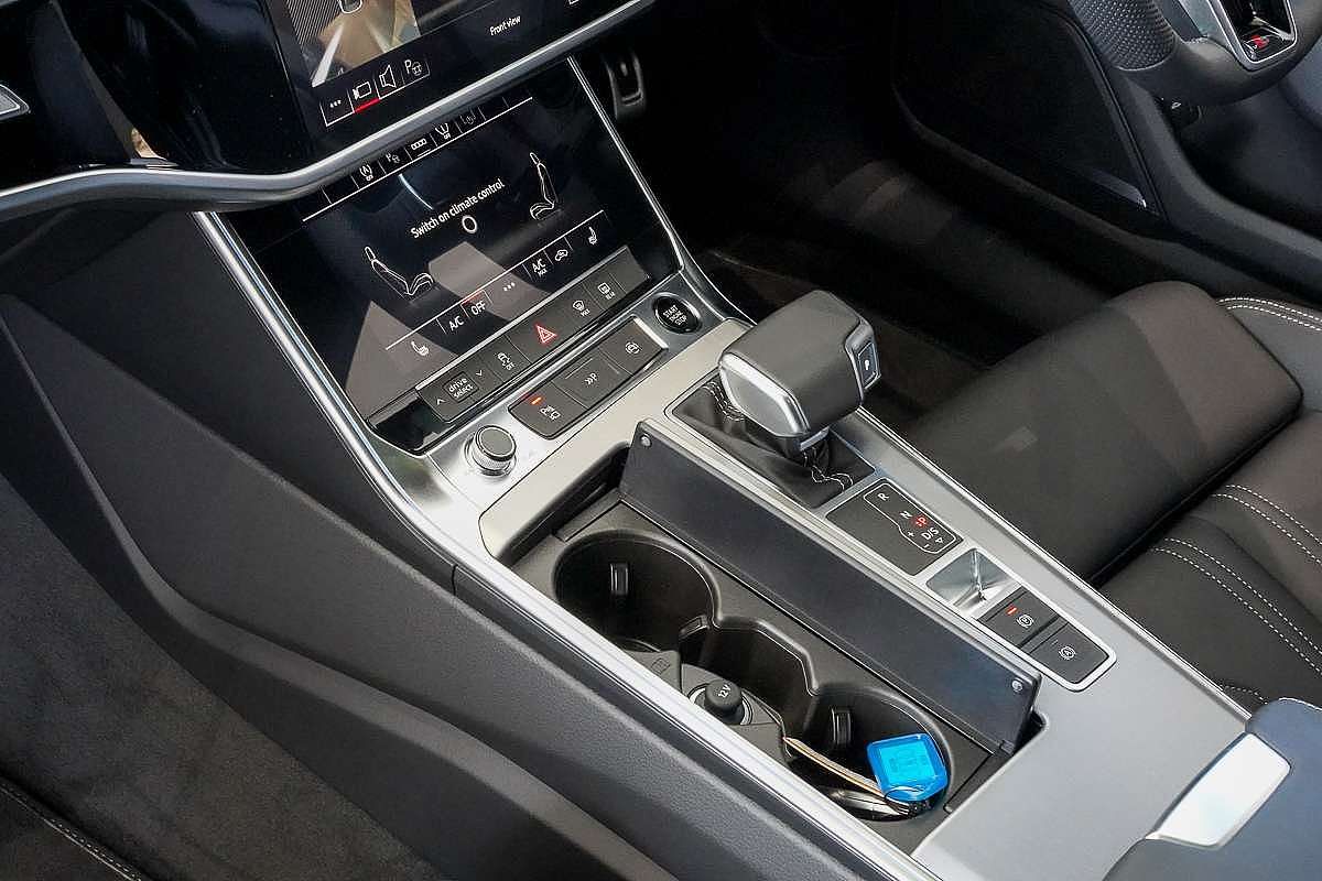 2024 Audi A6 55 TFSI S line C8