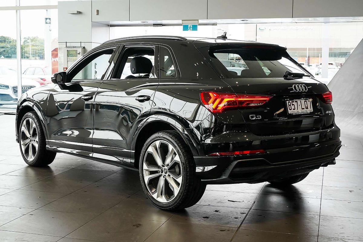2024 Audi Q3 40 TFSI S line F3