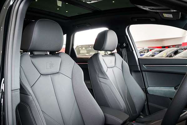 2024 Audi Q3 40 TFSI S line F3