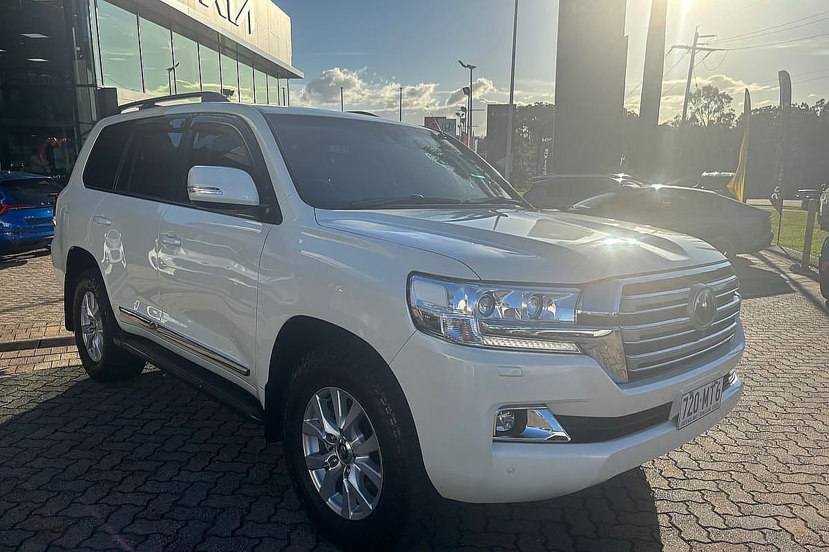 2019 Toyota Landcruiser Sahara VDJ200R