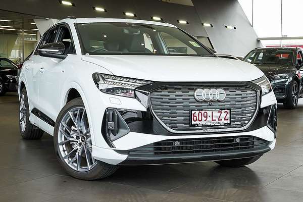 2024 Audi Q4 e-tron 55 F4