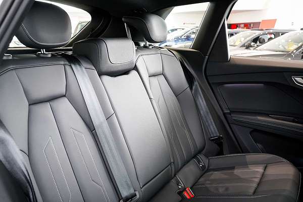 2024 Audi Q4 e-tron 55 F4