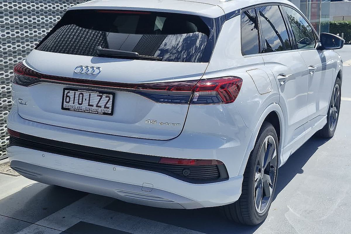 2024 Audi Q4 e-tron 45 F4