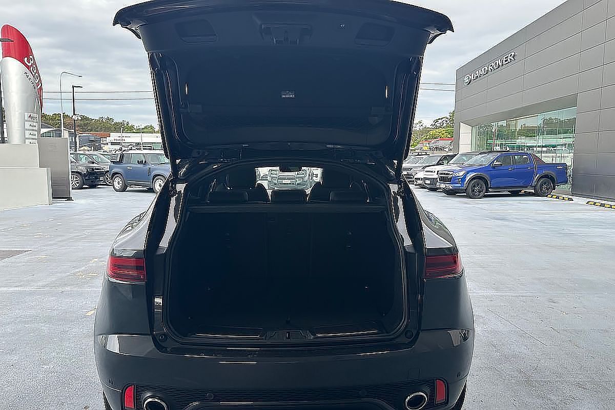 2024 Jaguar E-PACE P250 R-Dynamic SE X540