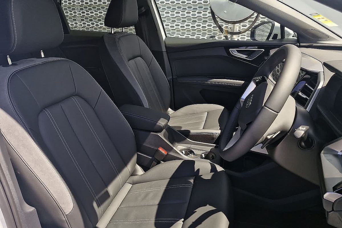 2024 Audi Q4 e-tron 45 F4