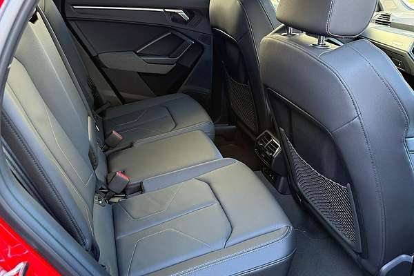 2025 Audi Q3 40 TFSI S line F3