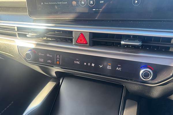 2023 Kia Sorento S MQ4