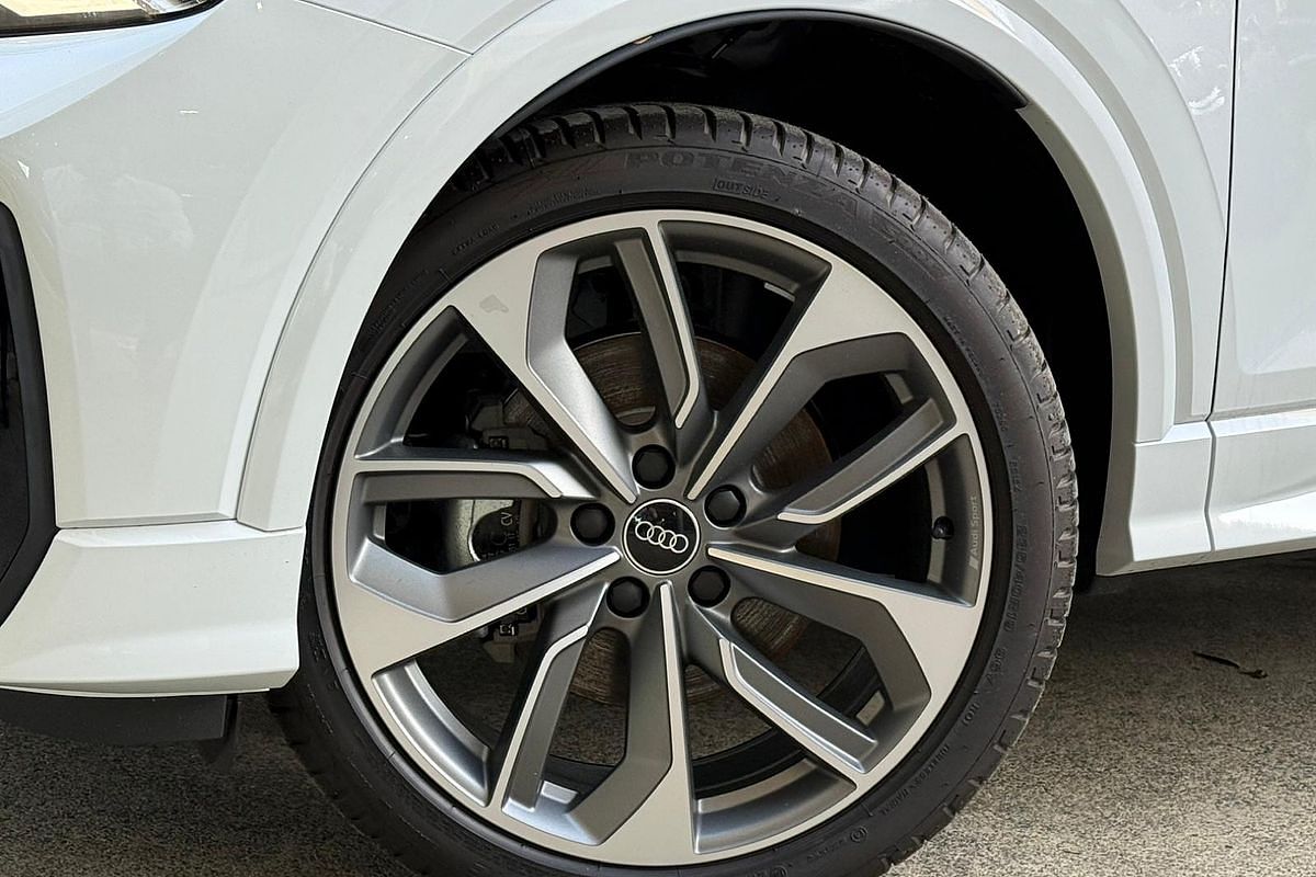 2024 Audi Q2 40 TFSI S line GA