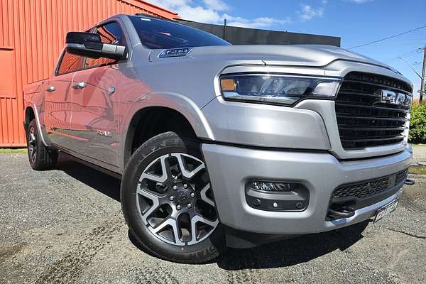 2025 RAM 1500 Laramie Sport Hurricane SO RamBox DT 4X4 SWB