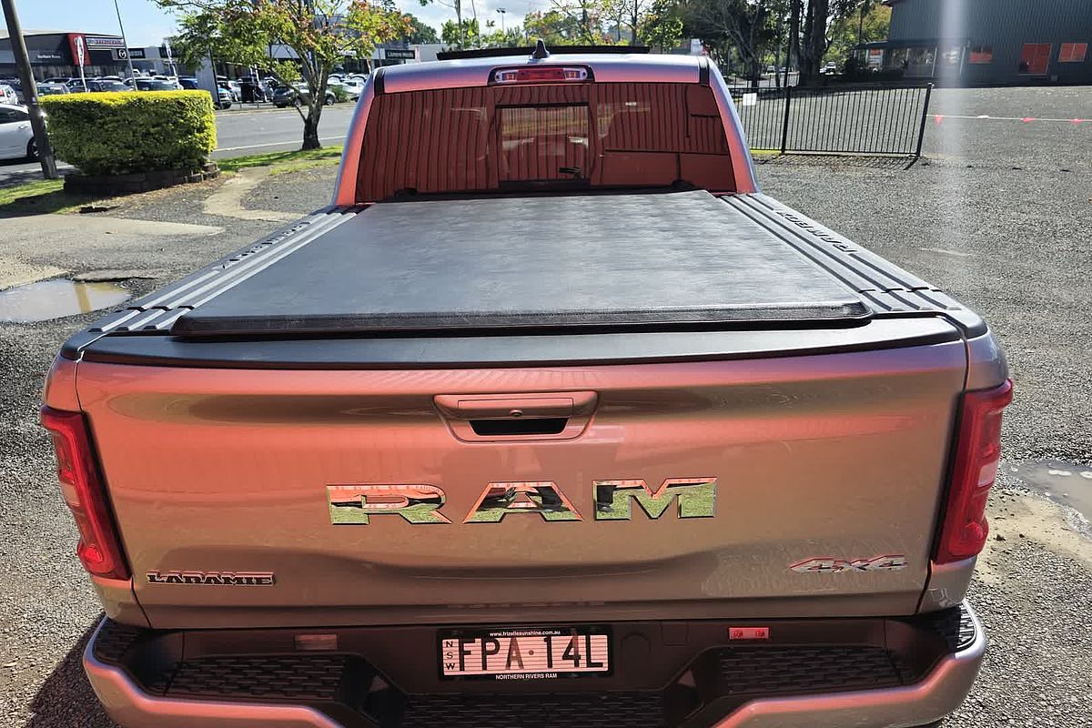 2025 RAM 1500 Laramie Sport Hurricane SO RamBox DT 4X4 SWB