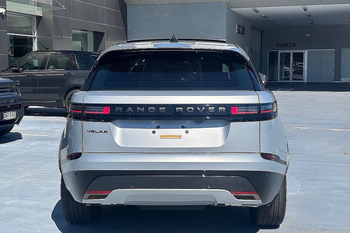 2024 Land Rover Range Rover Velar PHEV P400e Dynamic HSE L560