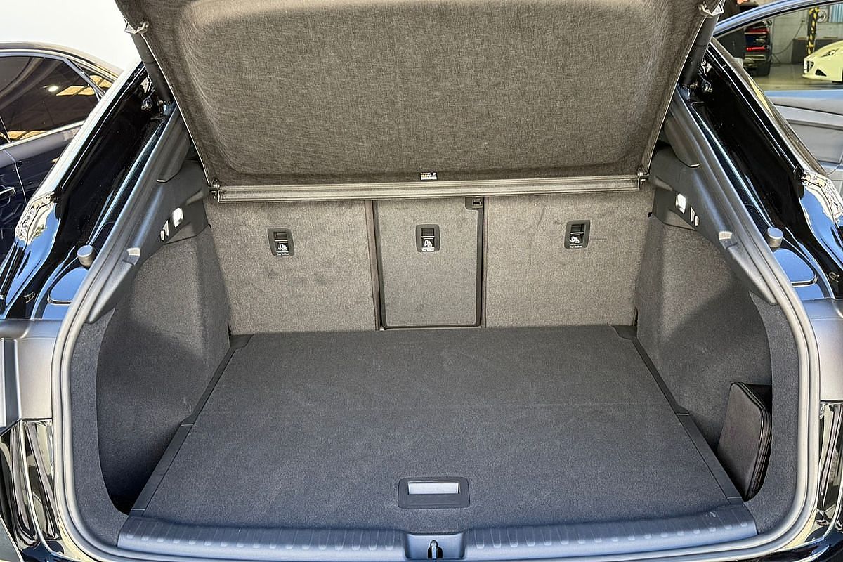 2024 Audi Q4 e-tron 55 F4