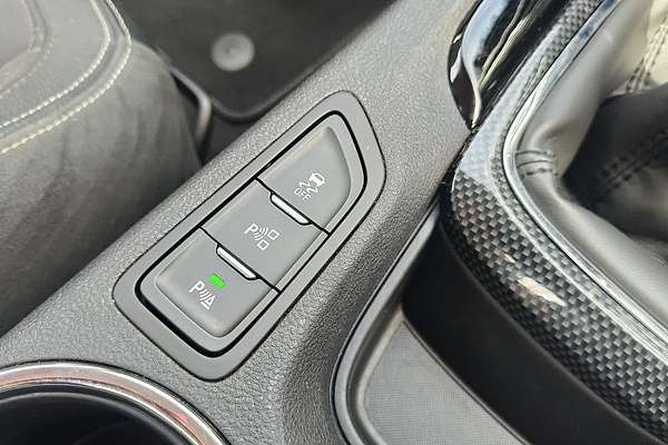 2016 Holden Ute SV6 Black VF Series II Rear Wheel Drive