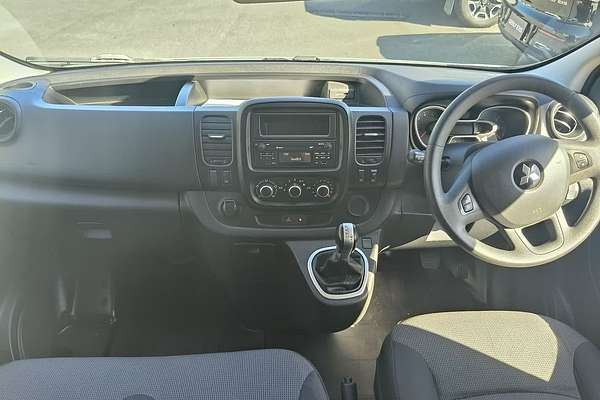 2020 Mitsubishi Express GLX SN LWB