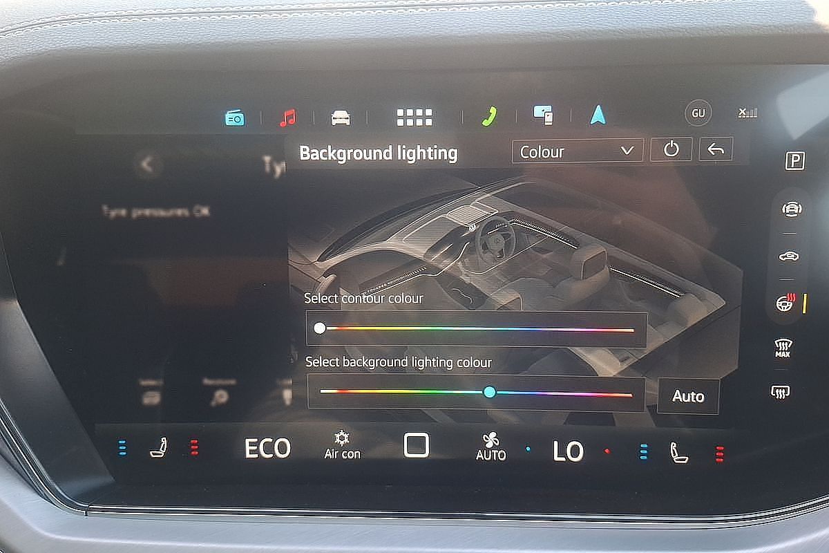 2024 Volkswagen Touareg 210TDI R-Line RC