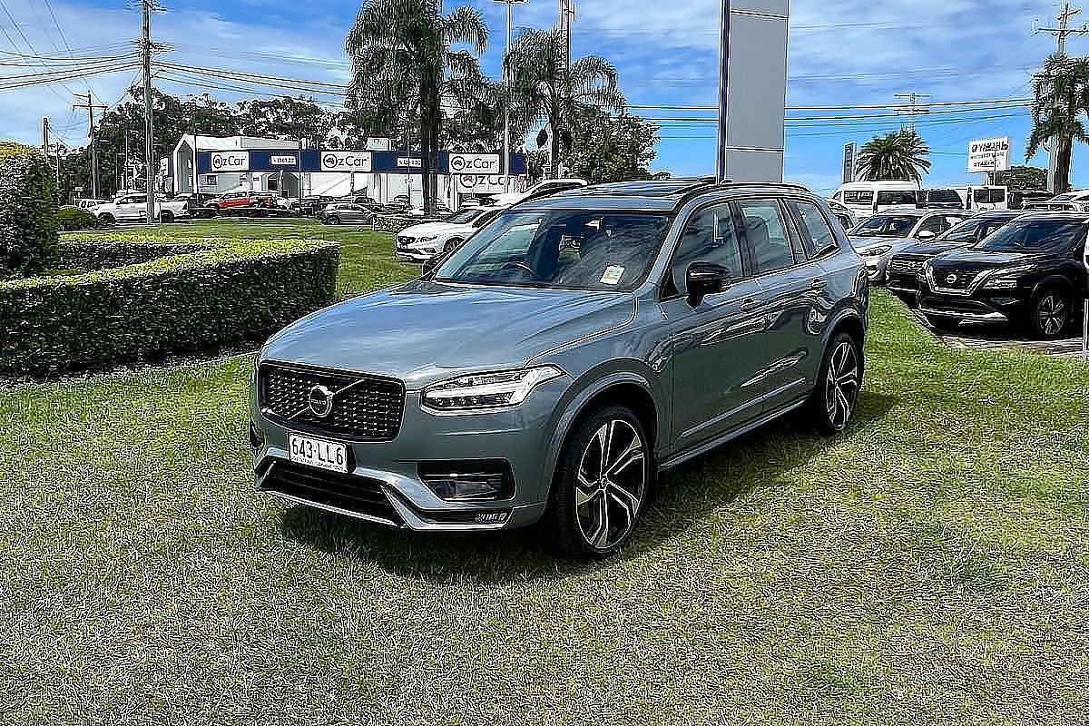 2023 Volvo XC90 Ultimate B6 Dark