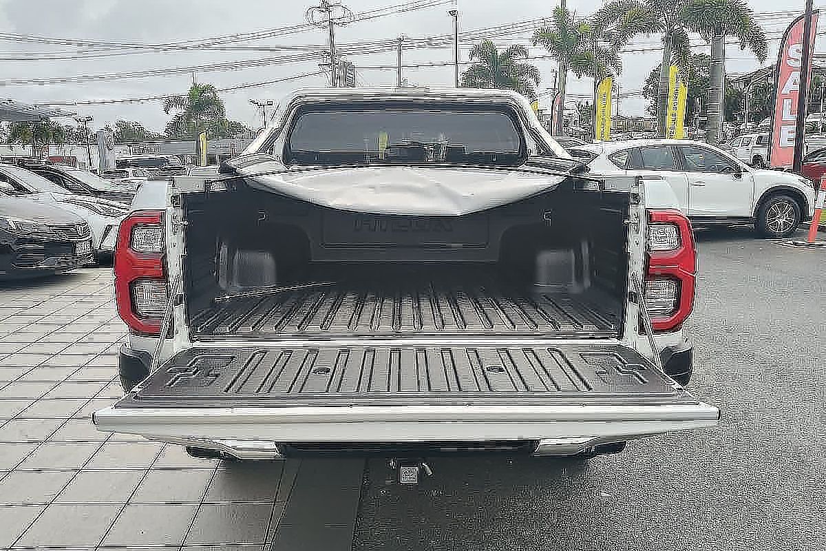 2023 Toyota Hilux SR5 GUN126R 4X4