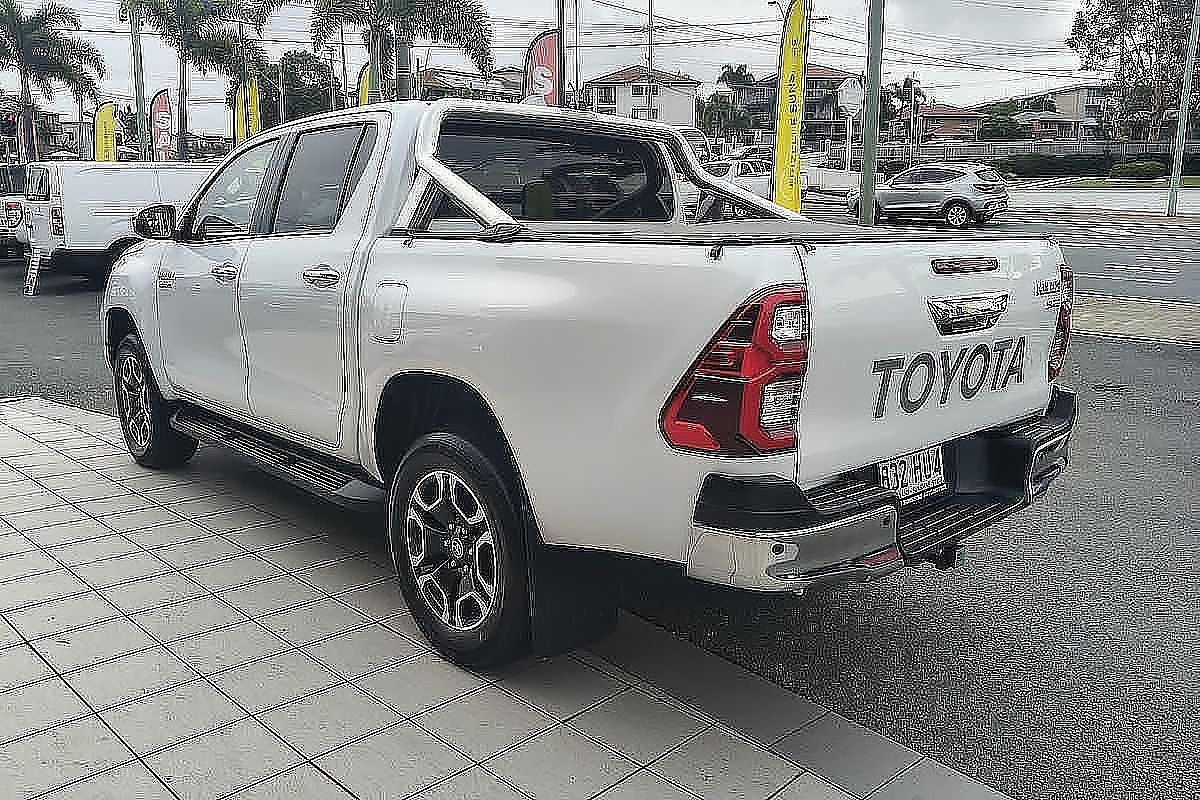 2023 Toyota Hilux SR5 GUN126R 4X4