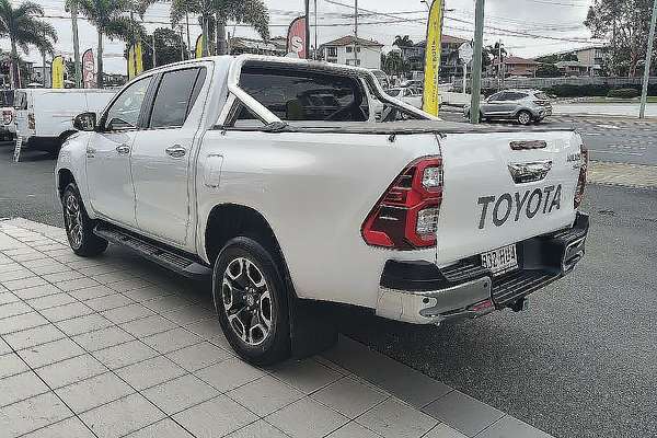 2023 Toyota Hilux SR5 GUN126R 4X4