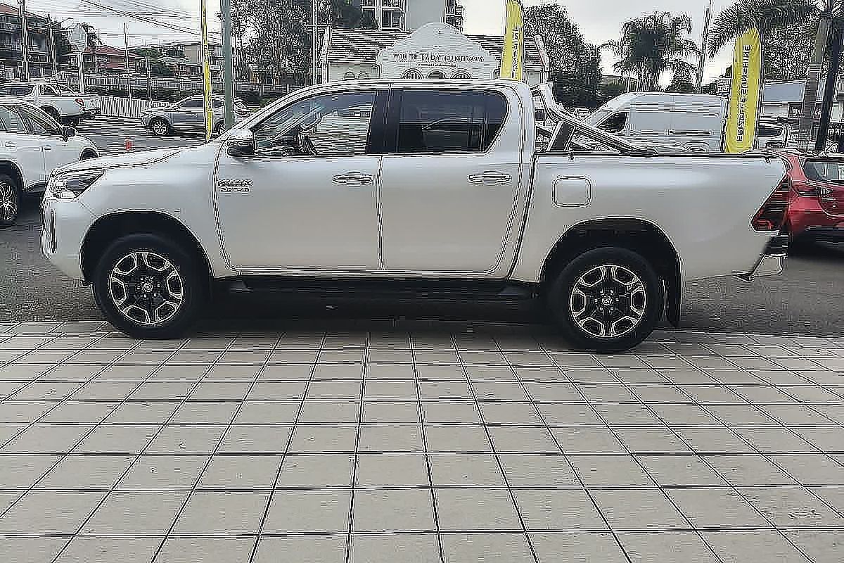 2023 Toyota Hilux SR5 GUN126R 4X4