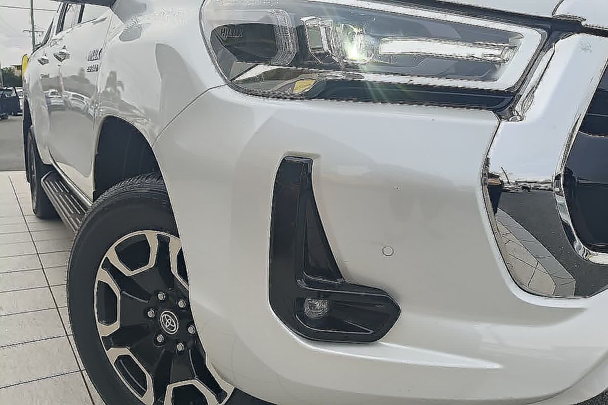 2023 Toyota Hilux SR5 GUN126R 4X4