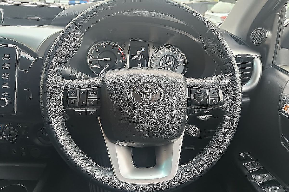 2023 Toyota Hilux SR5 GUN126R 4X4