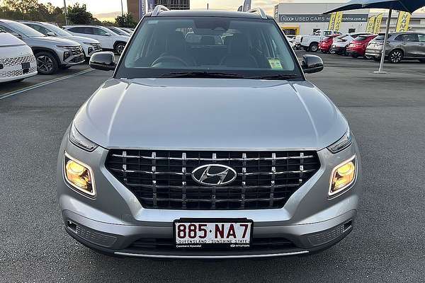 2024 Hyundai Venue Elite QX.V5