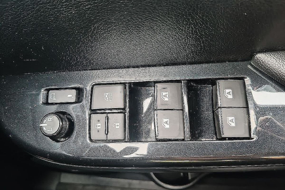 2023 Toyota Hilux SR5 GUN126R 4X4