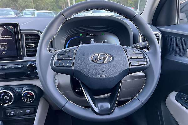 2024 Hyundai Venue Elite QX.V5