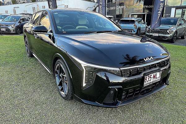 2025 Kia K4 GT-Line CL4m