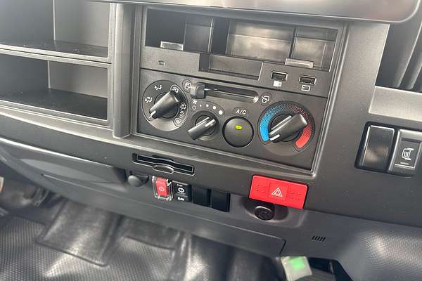 2024 Isuzu N Series NLR 45-150 4x2