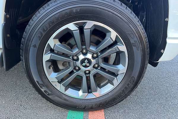 2019 Mitsubishi Triton GLS MR 4X4