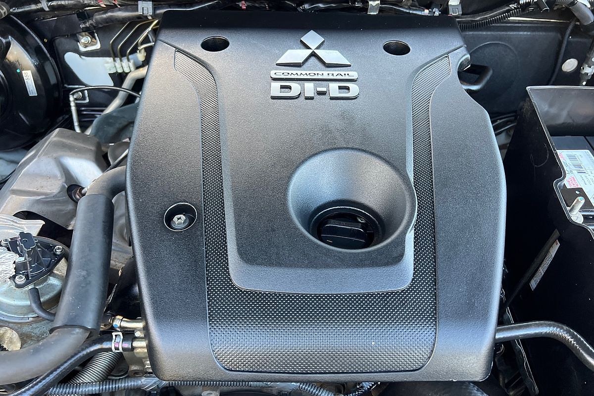 2019 Mitsubishi Triton GLS MR 4X4