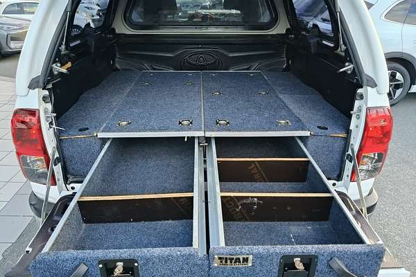2016 Toyota Hilux SR5 GUN126R 4X4
