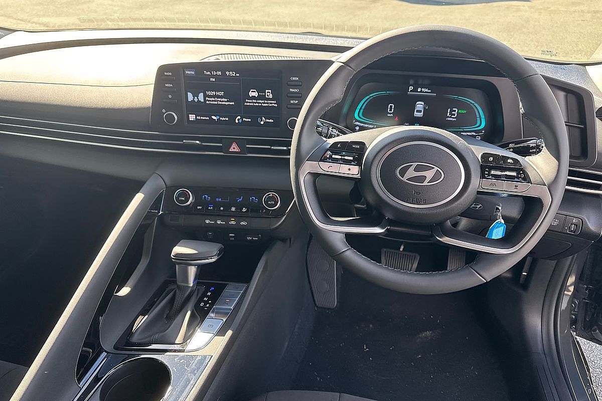 2024 Hyundai i30 Hybrid CN7.V2