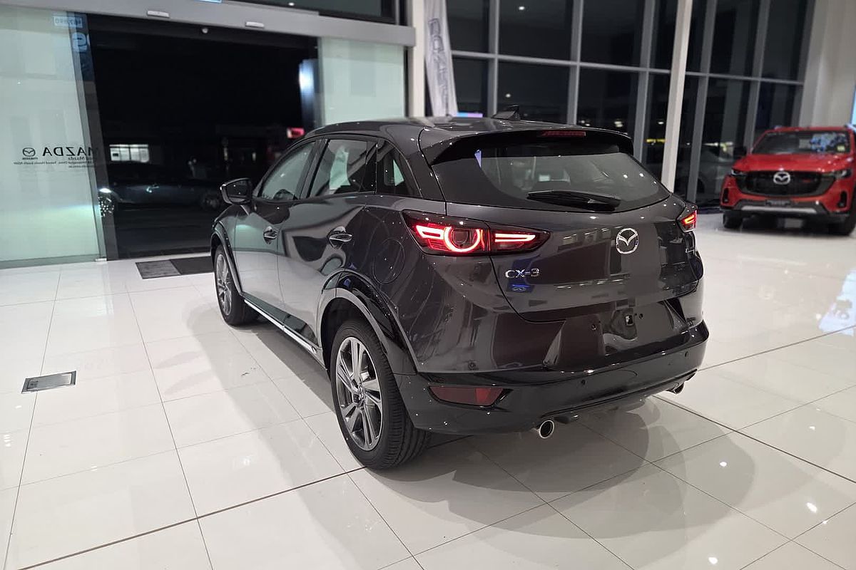 2025 Mazda CX-3 G20 Akari DK