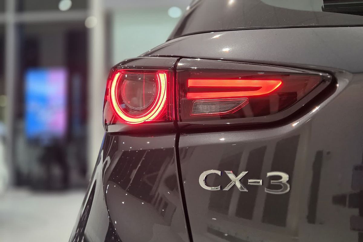 2025 Mazda CX-3 G20 Akari DK