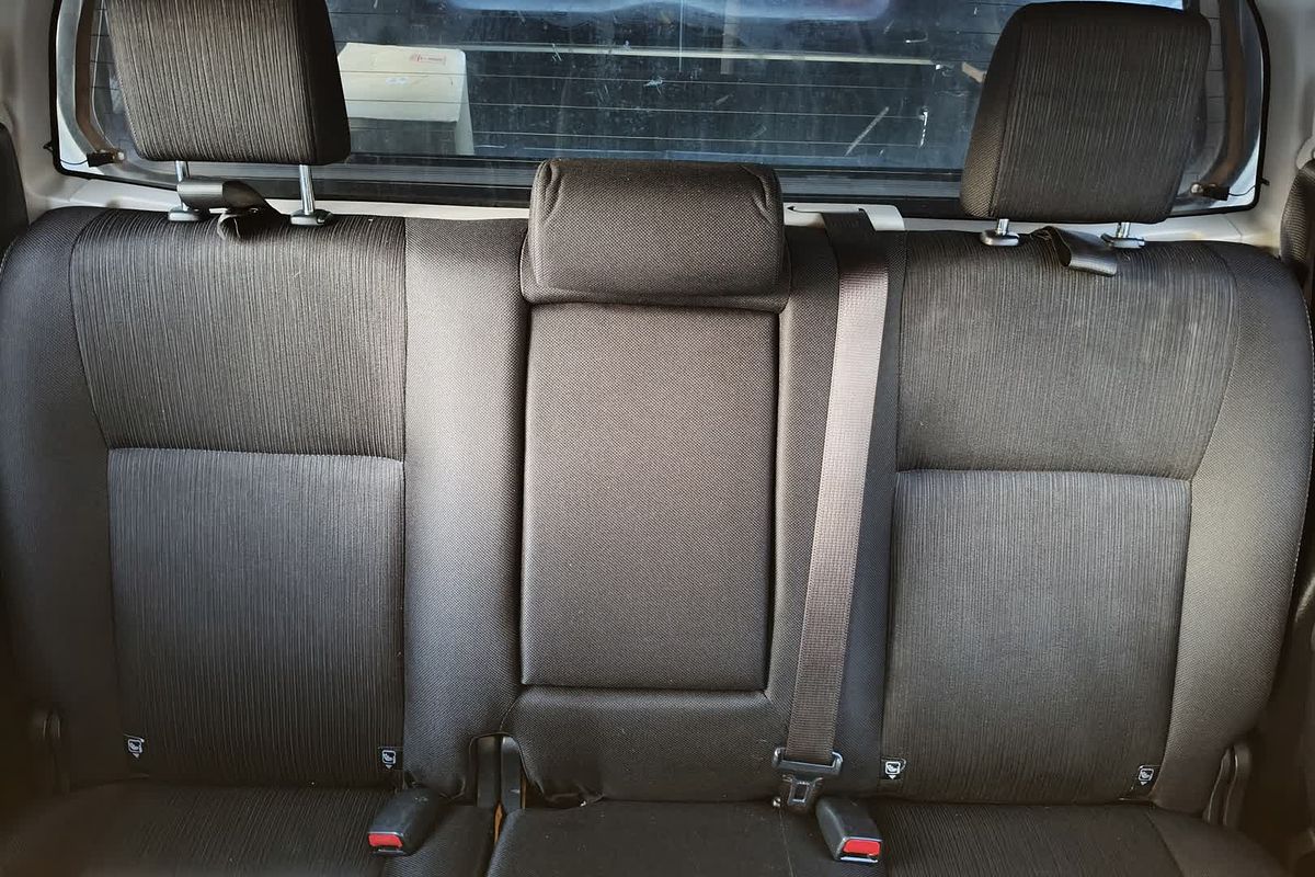 2016 Toyota Hilux SR5 GUN126R 4X4