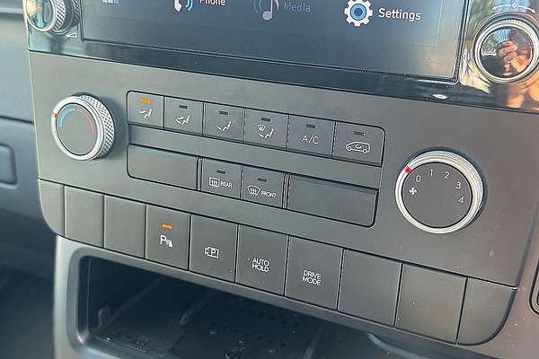 2023 Hyundai STARIA LOAD US4.V2