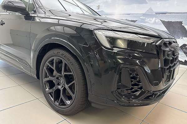 2024 Audi Q7 55 TFSI S line 4M