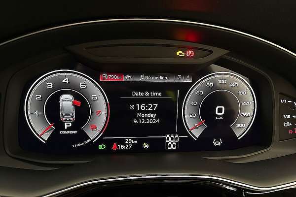 2024 Audi Q7 55 TFSI S line 4M