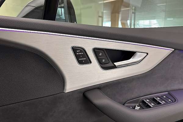2024 Audi Q7 55 TFSI S line 4M