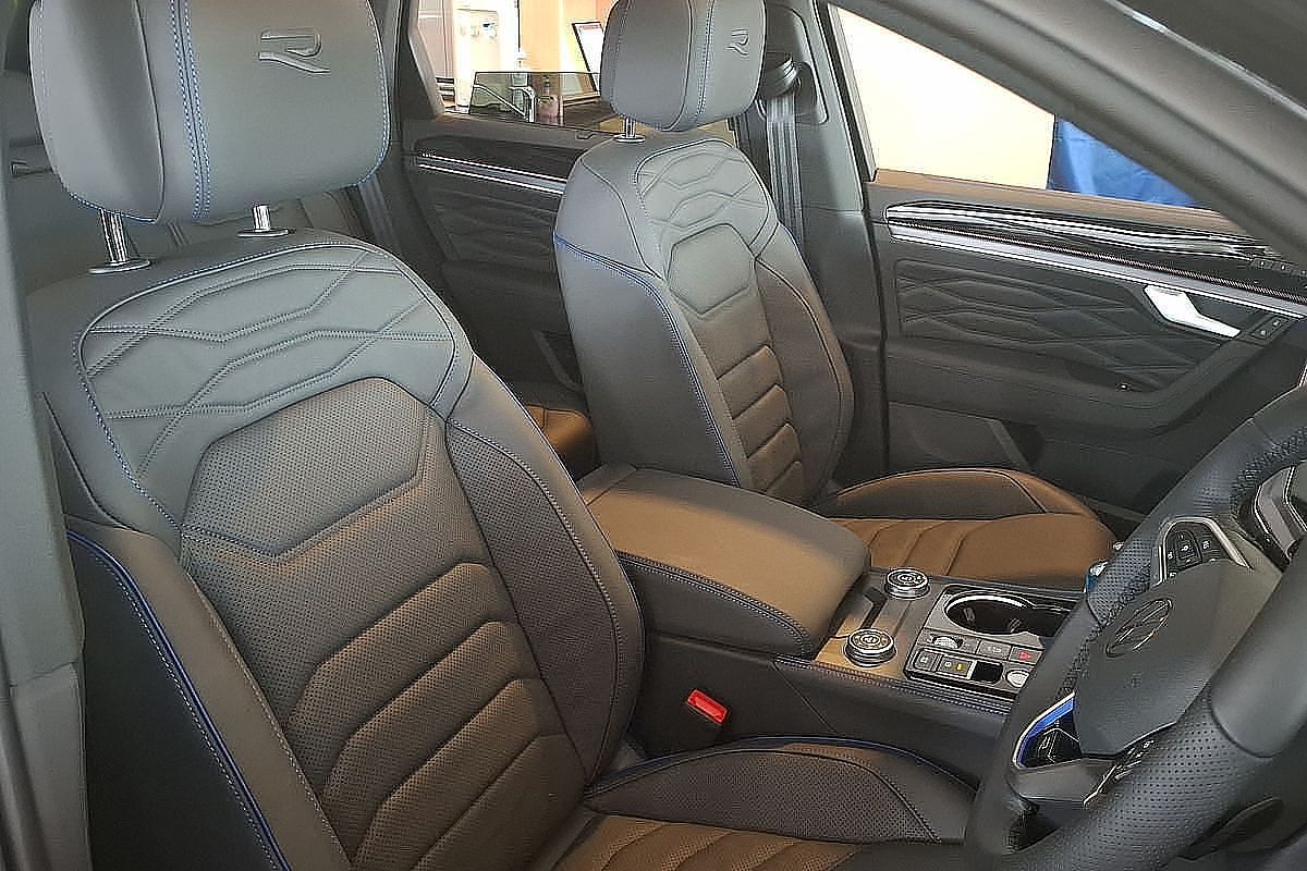 2024 Volkswagen Touareg R RC
