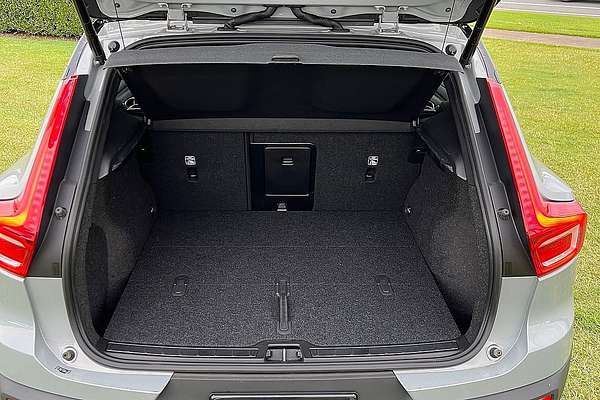 2023 Volvo XC40 Recharge Twin Pure Electric