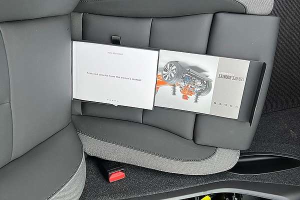 2023 Volvo XC40 Recharge Twin Pure Electric