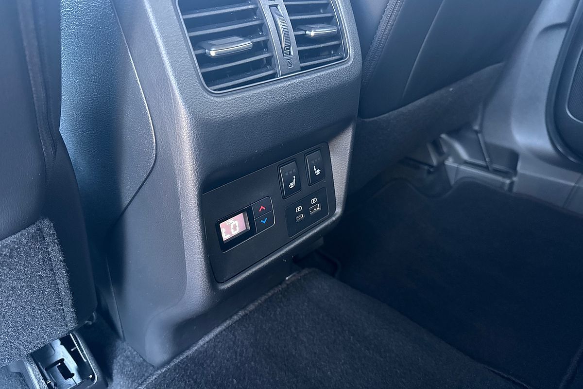 2023 Nissan X-TRAIL Ti-L T33