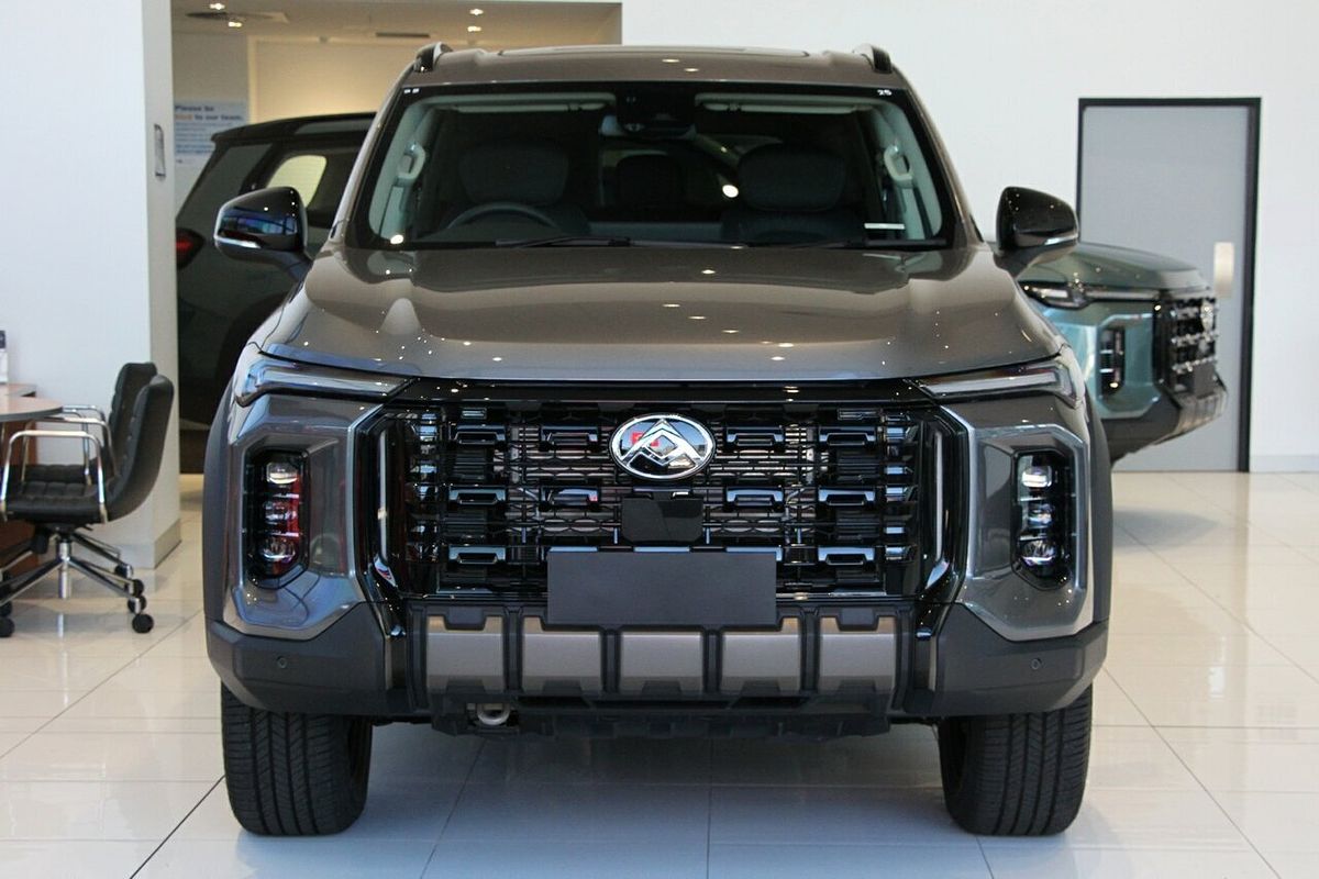 2025 LDV D90 Executive SV9A