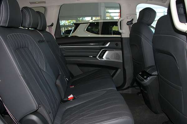2025 LDV D90 Executive SV9A