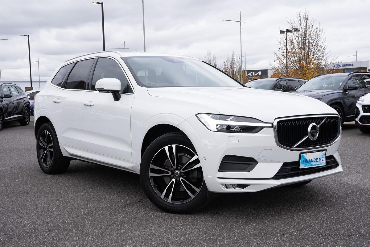 2021 Volvo XC60 T5 Momentum