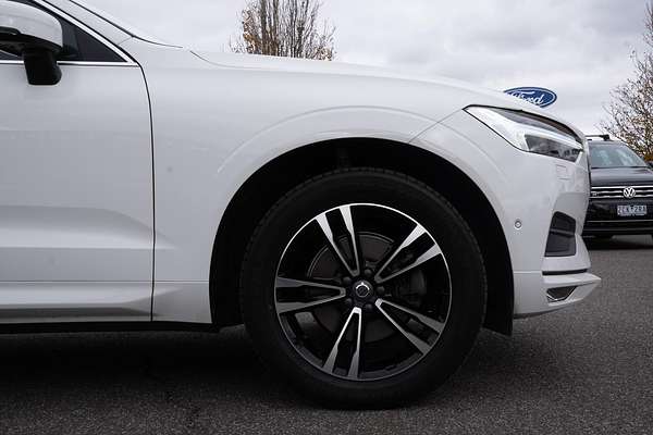 2021 Volvo XC60 T5 Momentum